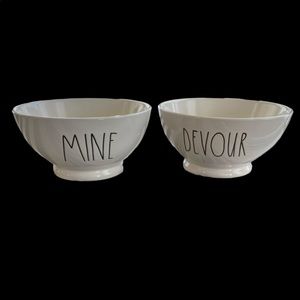 EUC Pair of Rae Dunn Bowls